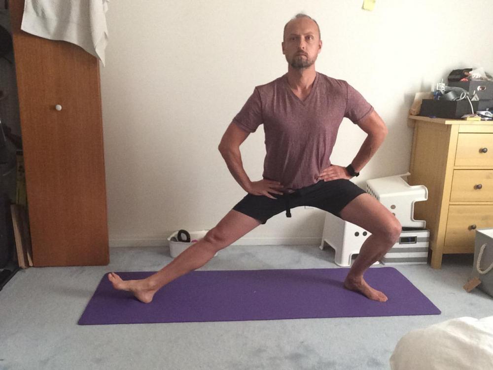 Side squat foot lifted.jpeg