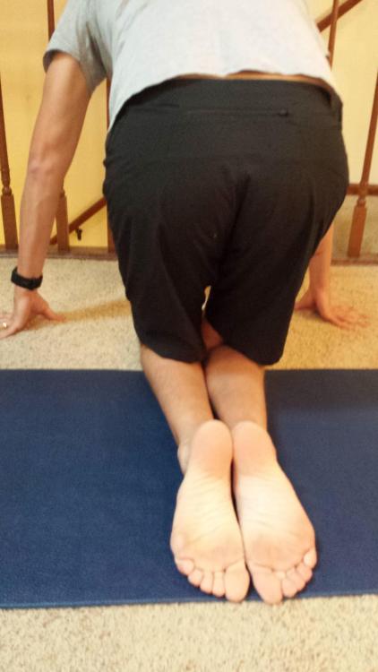 59f51c2919aab_Anklestogether.thumb.jpg.0f4e70344af39d96d38e8eb43364e93c.jpg
